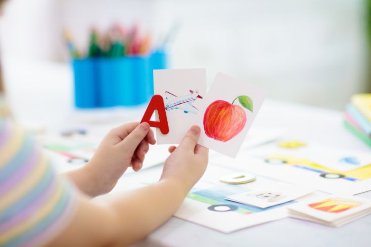 Phonics Classes For Kindergarten in Chennai